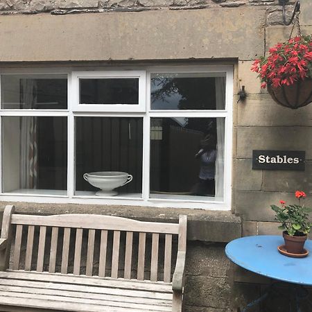 Romneys Apartments & Suites Kendal Exterior foto