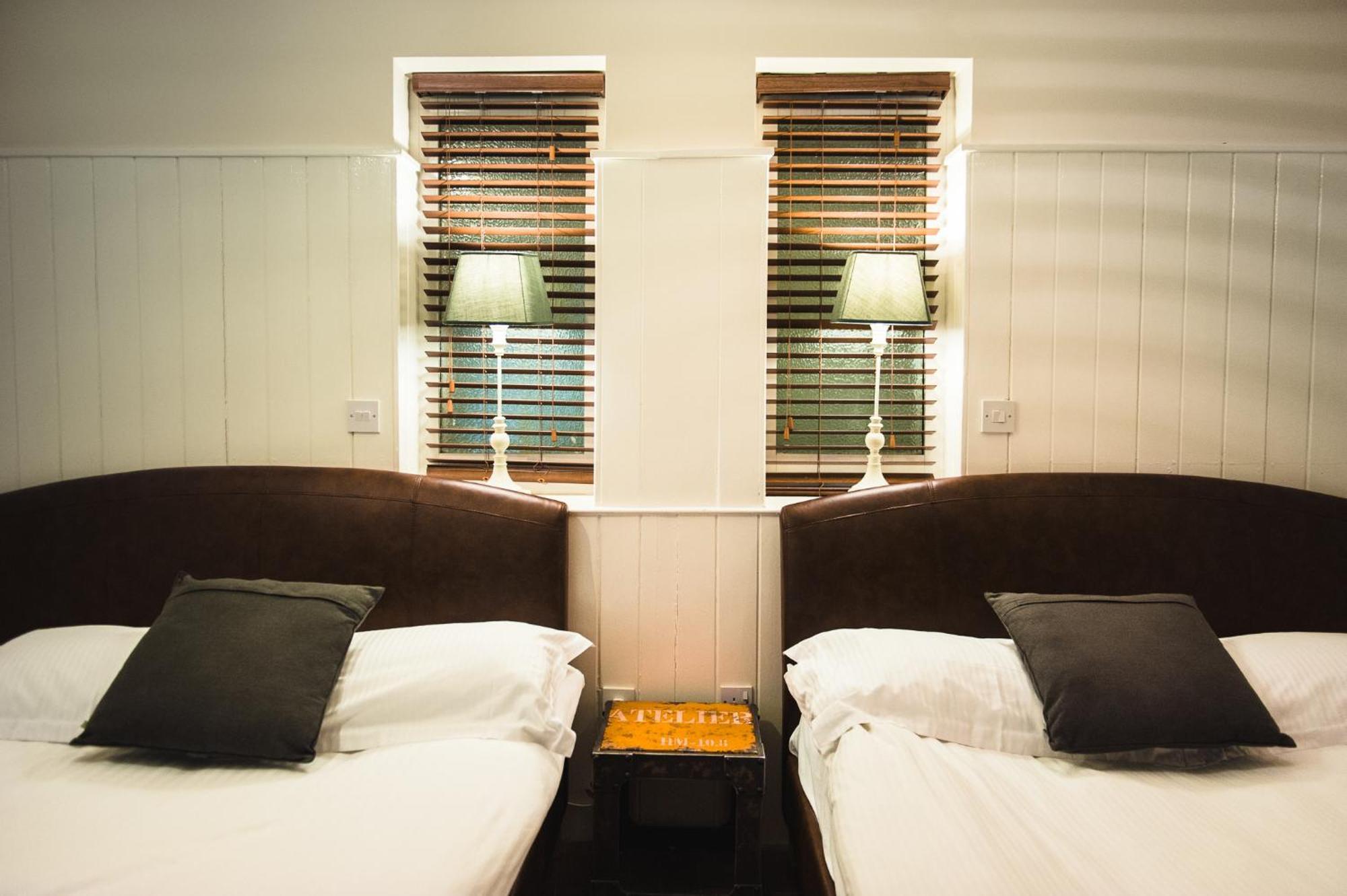 Romneys Apartments & Suites Kendal Zimmer foto