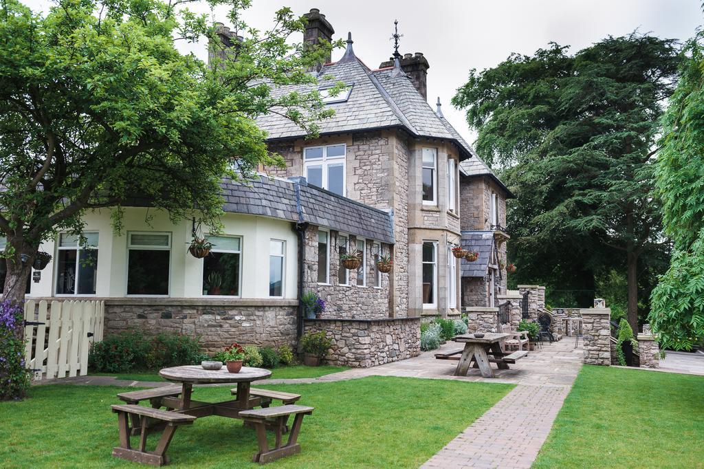Romneys Apartments & Suites Kendal Exterior foto